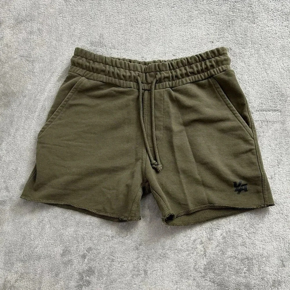 YoungLA Pants - YoungLA Sweatshorts Womens Size Medium Green Gym Activewear Logo Pockets 3.5”